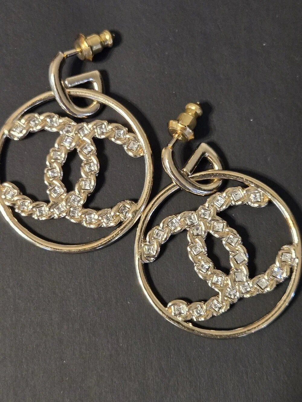 #168 - Chanel 2020V Strass CC Drop Earrings